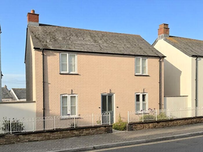 3 Bedroom Detached House For Sale In Stret Caradoc, Newquay, TR7