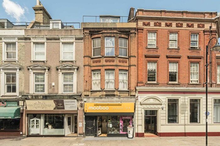 2 Bedroom Flat To Rent In Westow Hill, Crystal Palace, SE19