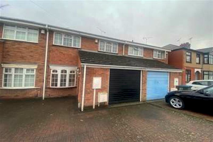 3 Bedroom House To Rent In Roland Avenue, Coventry, CV6
