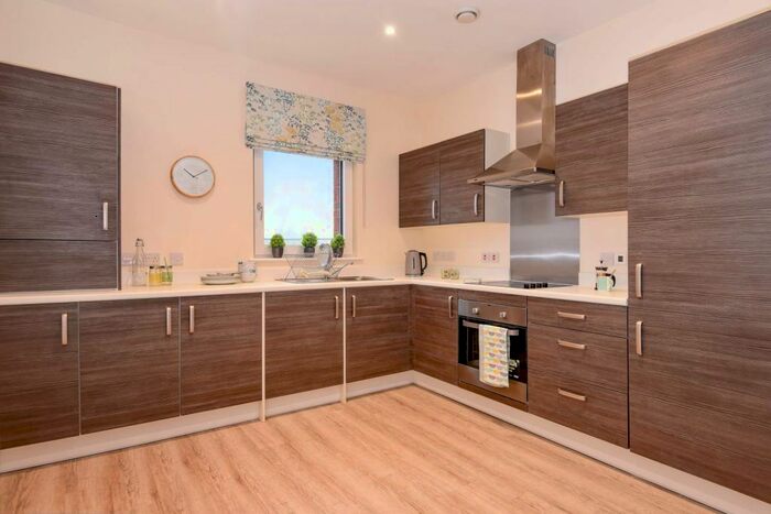 4 Bedroom Terraced House To Rent In Ladysmock Way, NR5