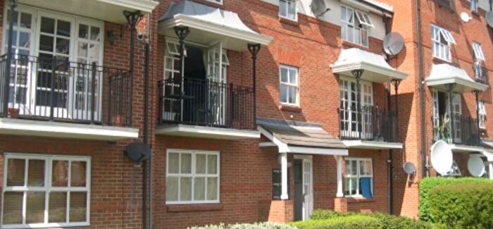 2 Bedroom Flat To Rent In Shaftesbury Gardens, London, NW10