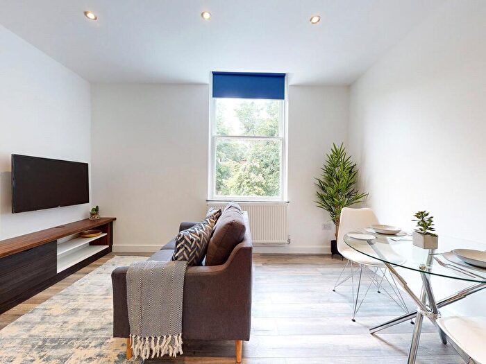 1 Bedroom Apartment To Rent In Flat, Hyde Terrace #, LS2