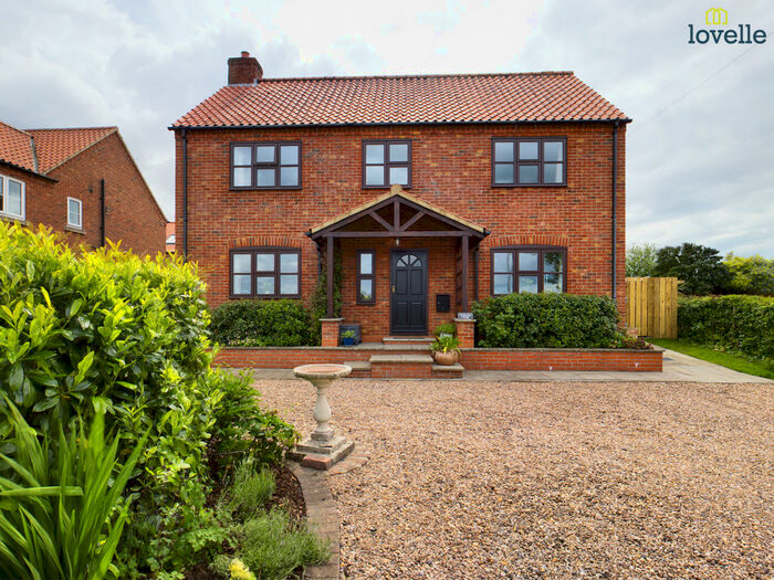 3 Bedroom Detached House For Sale In Legsby, Legsby, LN8