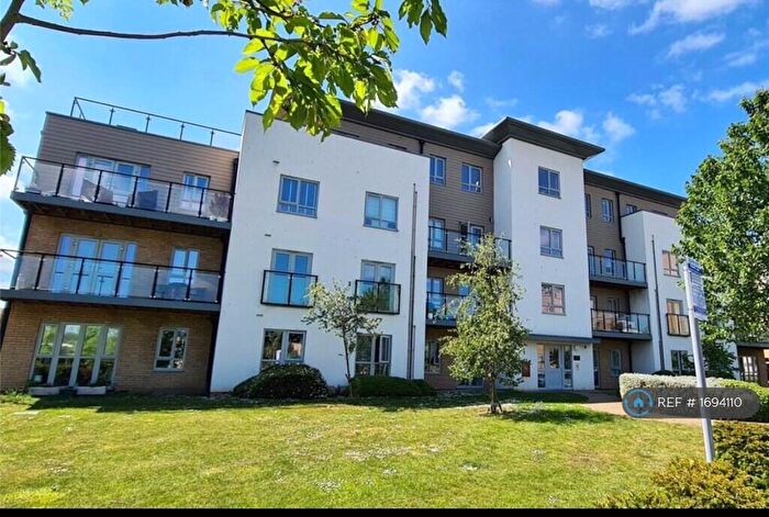 2 Bedroom Flat To Rent In Bracknell, Bracknell, RG12