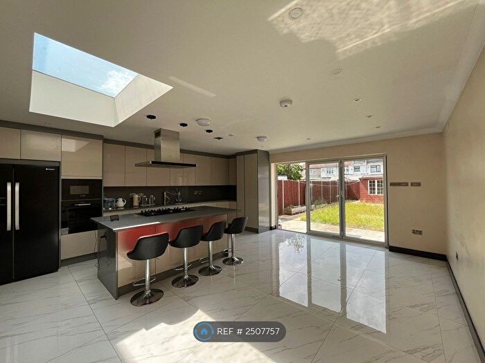 4 Bedroom End Of Terrace House To Rent In Radcliffe Road, Harrow, HA3