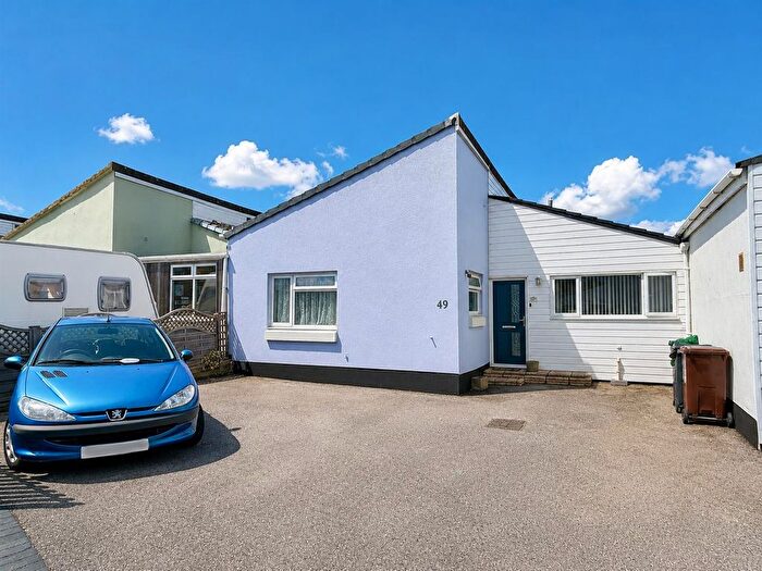 3 Bedroom Bungalow For Sale In Pillar Avenue, Brixham, TQ5