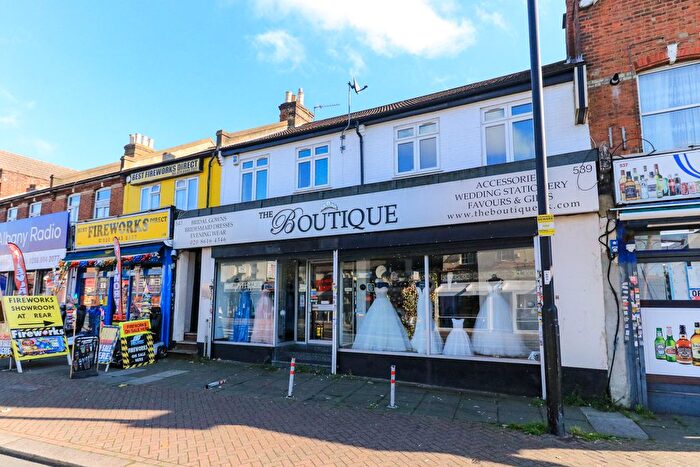 Studio To Rent In Hertford Road, Enfield, EN3