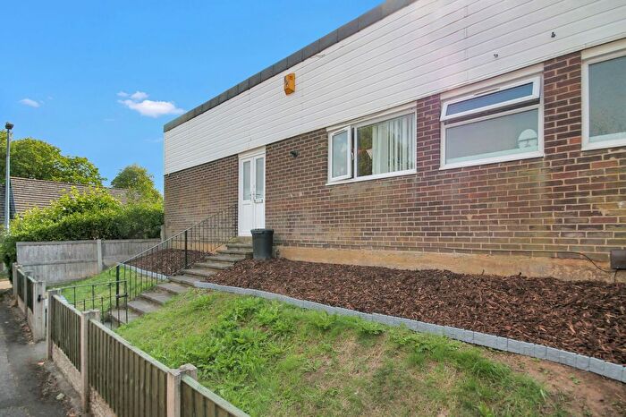 3 Bedroom Terraced House To Rent In Cornwall Close, Castlefields, Runcorn, WA7