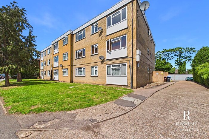 1 Bedroom Flat For Sale In Ross Road, York Court, SM6
