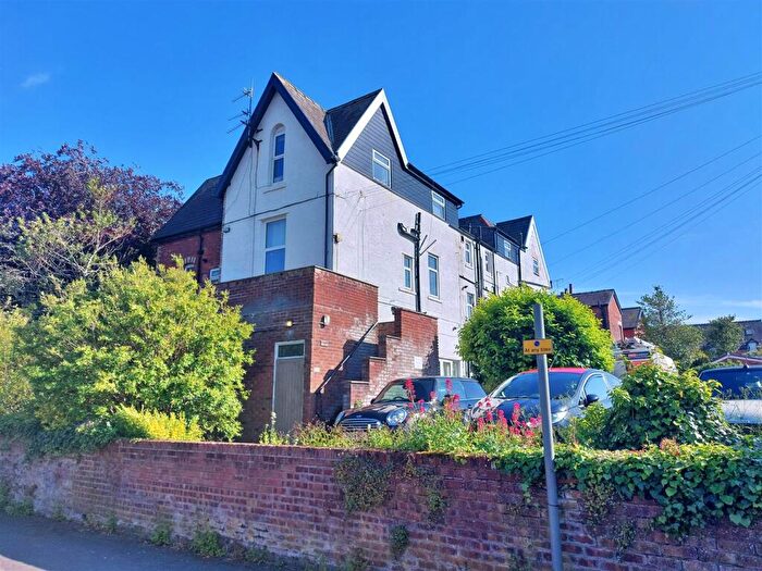 1 Bedroom Flat For Sale In Breck Road, Poulton-Le-Fylde, FY6