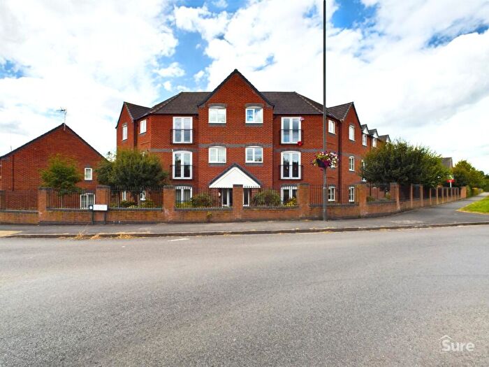 2 Bedroom Apartment To Rent In Isis Way, Hilton, DE65