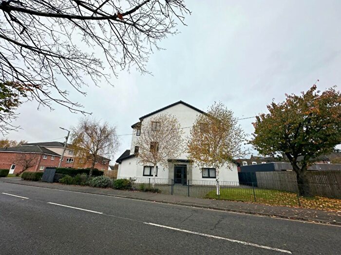 3 Bedroom Flat To Rent In Church Street, Glasgow, G71