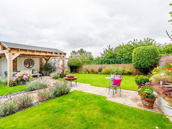 5 Bedroom Detached House For Sale In Myers Croft, Horbury, Wakefield, WF4