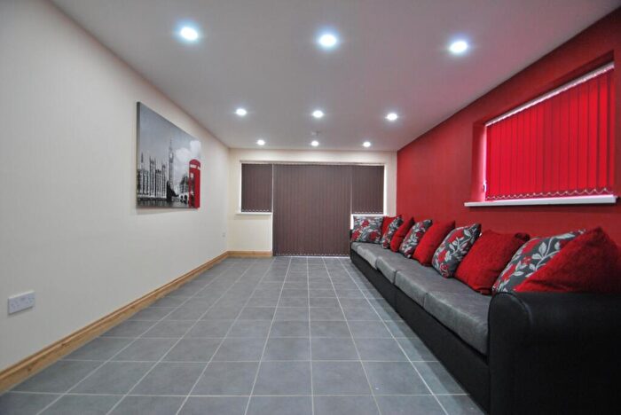 8 Bedroom House To Rent In Treherbert Street, Cathays, CF24