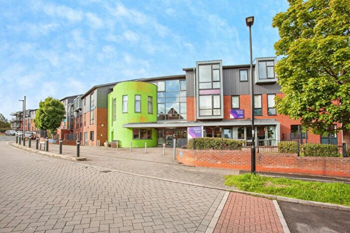 2 Bedroom Flat For Sale In Lavender Way, Sheffield, S5