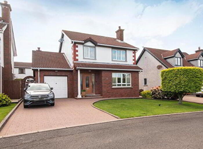 4 Bedroom Detached House For Sale In Lakeview Park, Newtownabbey, BT36