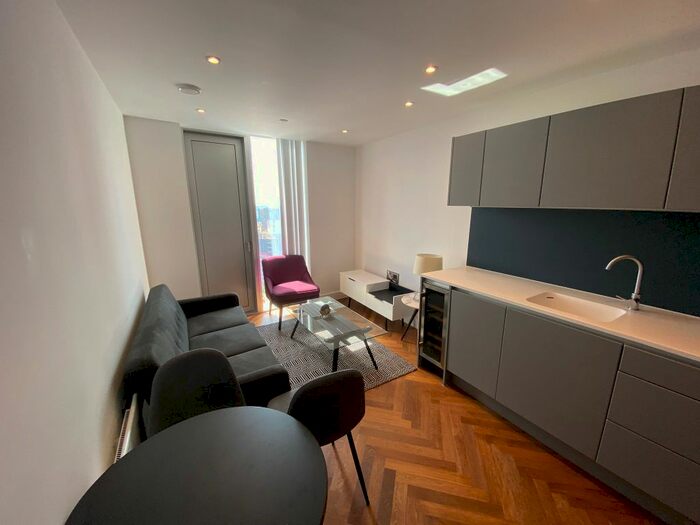 1 Bedroom Flat To Rent In Owen Street, Manchester, M15