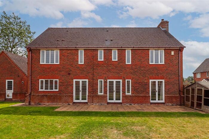 4 Bedroom Detached House For Sale In Turvins Meadow, Priors Marston, Southam, CV47