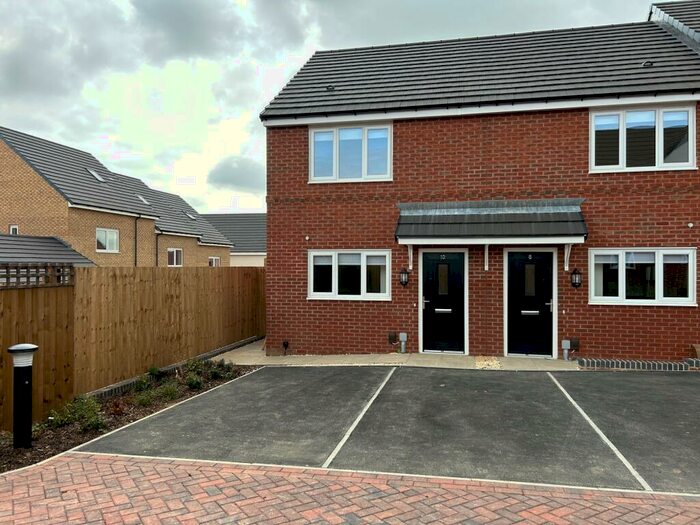 2 Bedroom Semi-Detached House To Rent In Slim Drive, NG4