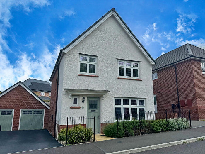 3 Bedroom Detached House For Sale In William Merriman Road, Marlborough, Wiltshire, SN8