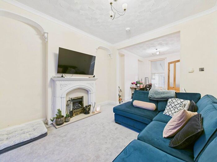 3 Bedroom End Of Terrace House For Sale In Greville Road, Milford Haven, SA73