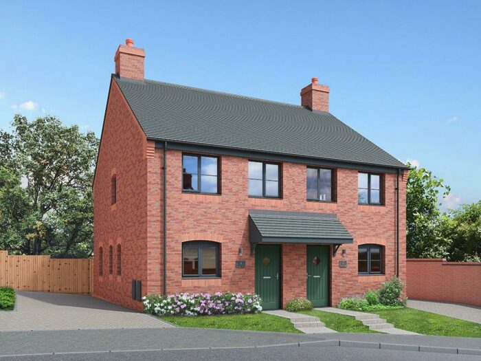 2 Bedroom Semi-Detached House For Sale In Wellingborough Road, Irthlingborough, NN9