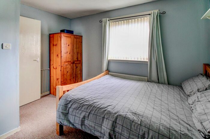3 Bedroom Terraced House For Sale In Peveril Rise, Livingston, EH54