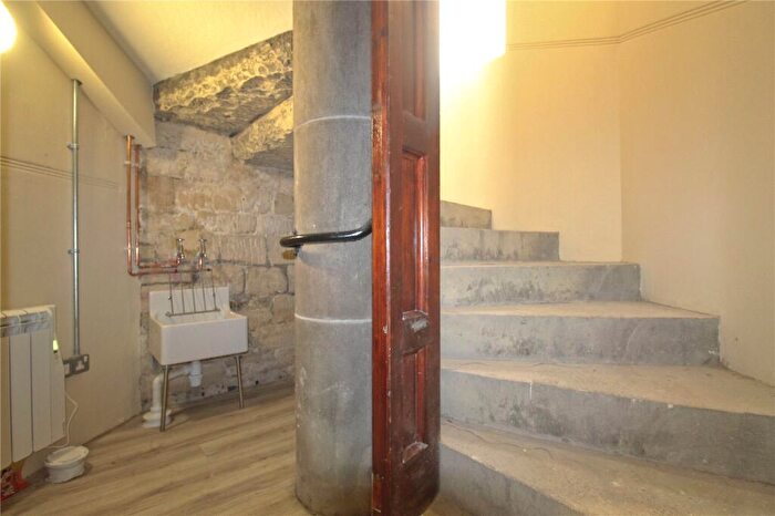 2 Bedroom Apartment For Sale In The Tabernacle, Church Street, BA14