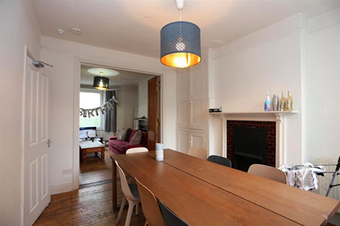 6 Bedroom House To Rent In Eastern Road, Brighton, BN2