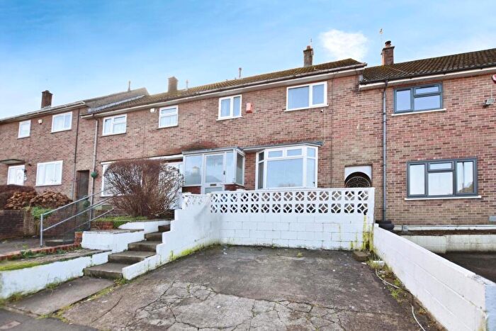 3 Bedroom Terraced House For Sale In Newland Road, Bristol, BS13