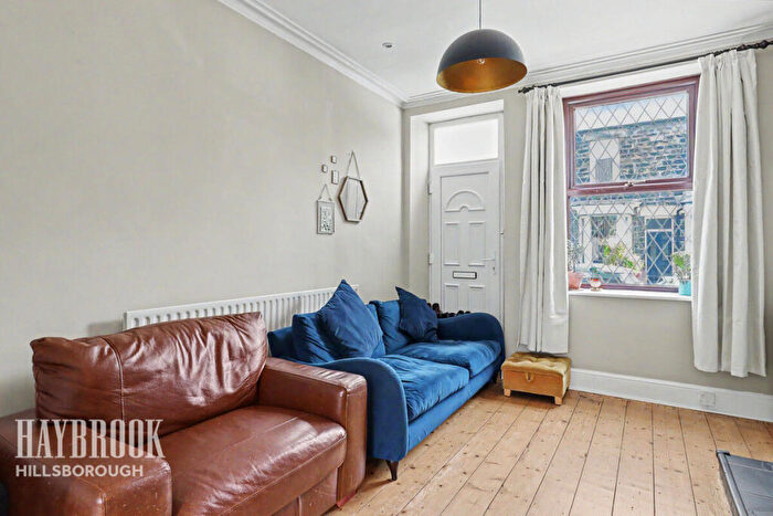 2 Bedroom Terraced House For Sale In Wood Road, Sheffield, S6