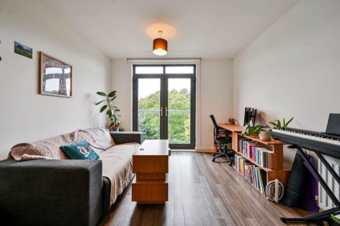 1 Bedroom Flat For Sale In The Riva Building, Lewisham, London, SE13