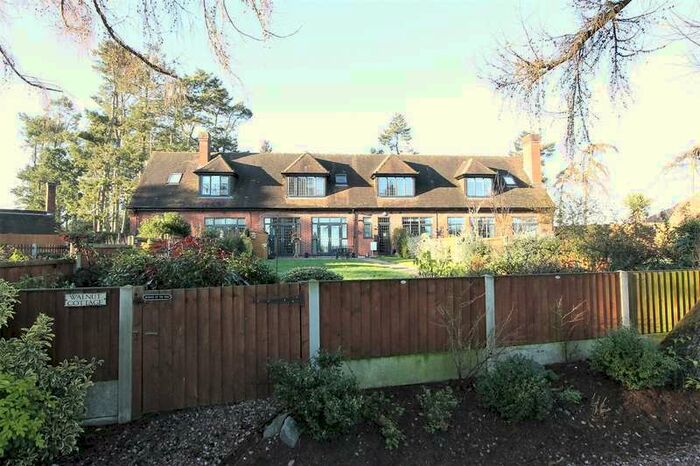 2 Bedroom Cottage For Sale In Manor Court, Stone, Kidderminster, DY10