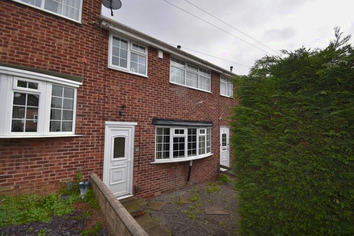 3 Bedroom Town House To Rent In Nettleton Road, Mirfield, WF14