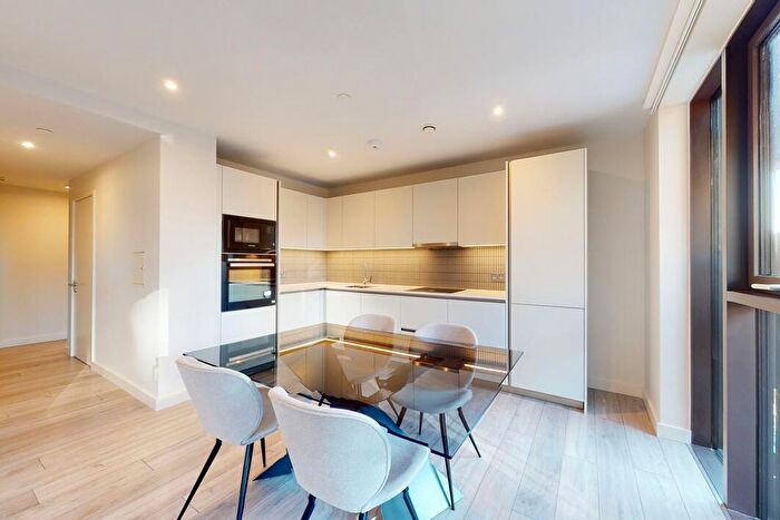 2 Bedroom Flat To Rent In , New Kent Road, London, SE1