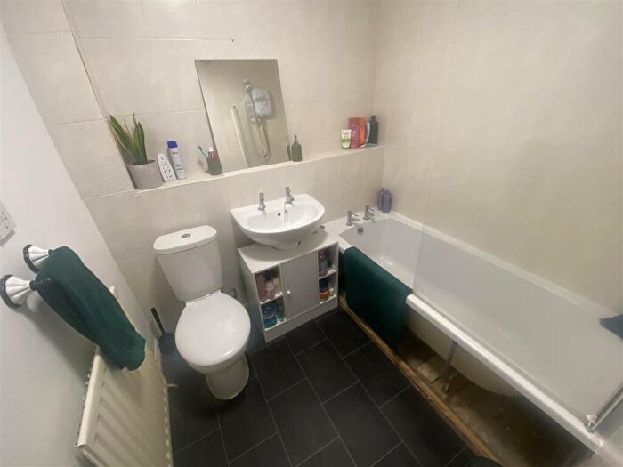 3 Bedroom Terraced House For Sale In Elsdon Avenue, Seaton Delaval, NE25