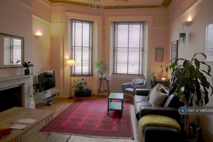 1 Bedroom Flat To Rent In Chesham Place, Brighton, BN2