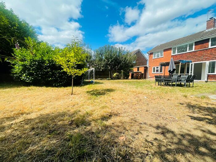 3 Bedroom House To Rent In St. Albans Road East, Hatfield, AL10