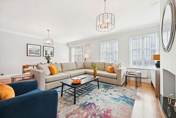 3 Bedroom Flat To Rent In Stafford Court, Kensington, London, W8