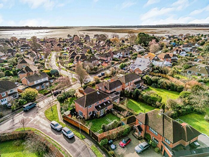 4 Bedroom Detached House For Sale In Warblington Road, Emsworth, PO10