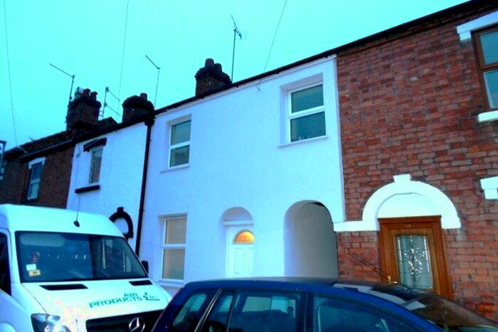 2 Bedroom Property To Rent In White Ladies Close, Worcester, WR1