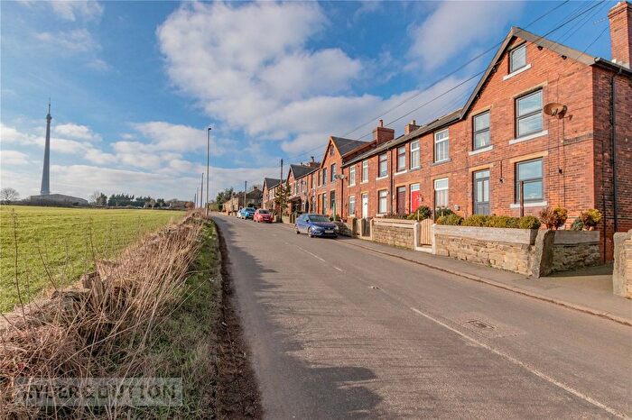 3 Bedroom End Of Terrace House For Sale In Springfield Terrace, Emley, Huddersfield, West Yorkshire, HD8