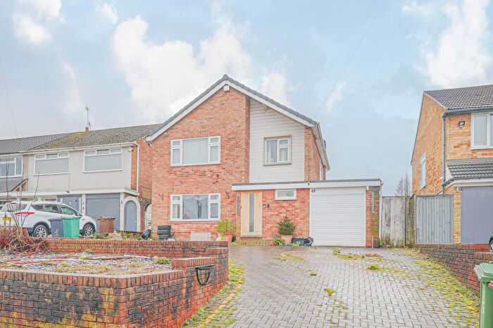 3 Bedroom Detached House For Sale In Pear Tree Crescent, Shirley, B90