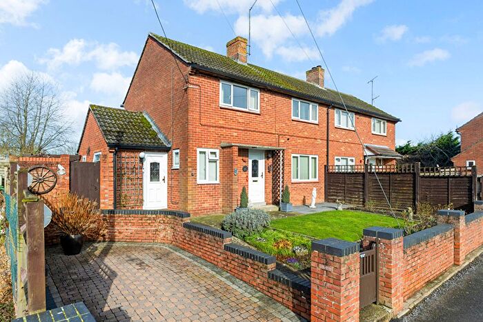 3 Bedroom Semi-detached House For Sale In The Mead, Great Shefford, RG17