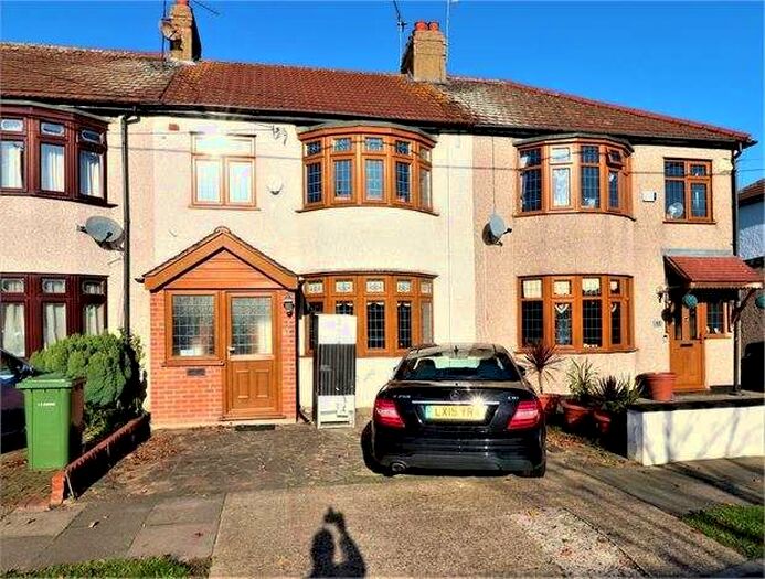 3 Bedroom Terraced House To Rent In Birch Road, Romford, Romford, RM7