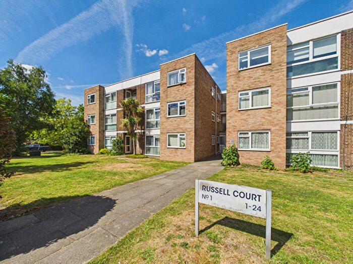 1 Bedroom Flat To Rent In Russell Court, London Lane, Bromley, BR1