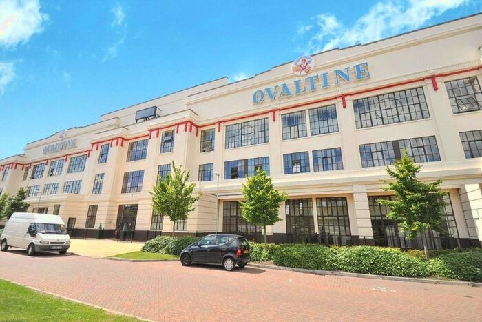 1 Bedroom Flat To Rent In Ovaltine Drive, Kings Langley, Hertfordshire, WD4