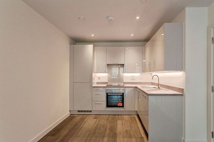 1 Bedroom Flat For Sale In Milton Road, Harrow, HA1