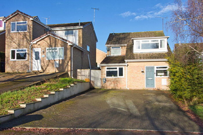 3 Bedroom Detached House For Sale In Brakspear Drive, Corsham, SN13