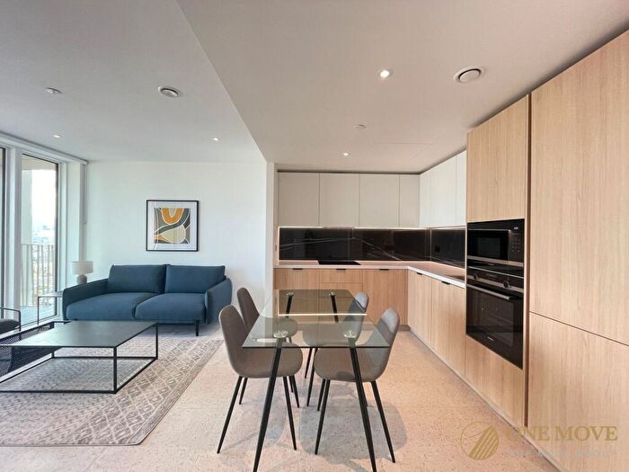 2 Bedroom Apartment To Rent In Bouchon Point, The Silk District, E1